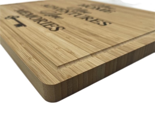 Placa de desbastamento de madeira feita sob encomenda da placa de corte de Logo Engraved Kitchen Bamboo Wood