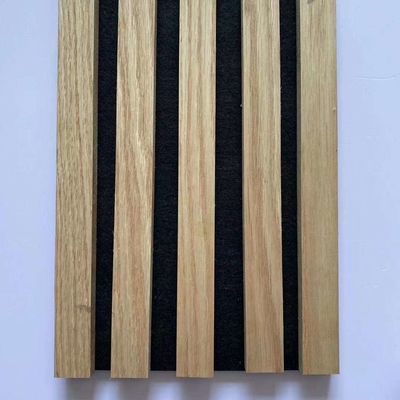 Os painéis acústicos do Mdf da tira de madeira soam - o absorção de 21mm para a parede